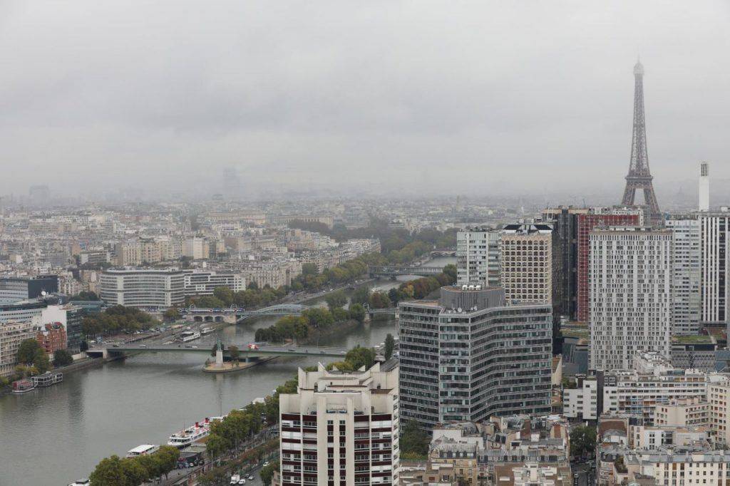 Más de la mitad de los parisinos nota los efectos de la contaminación