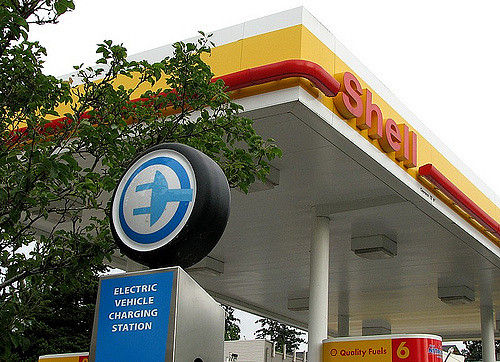 puntos de recarga en gasolineras Shell