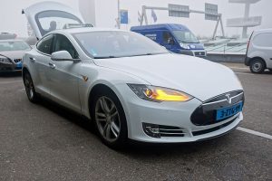 Tesla Model S Taxi at Schiphol Airport (Amsterdam) - https://www.airport-ams.com/