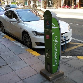 Tesla Model S 75 cargar en Alicante