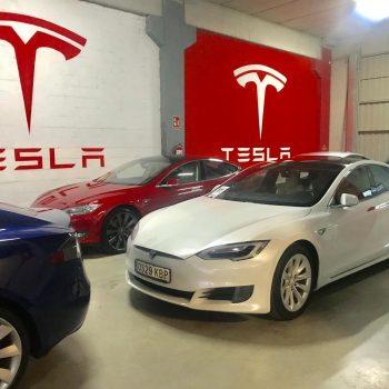 AC CAR especialistas en Tesla.