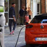 Opel Corsa-e carga de coches eléctricos