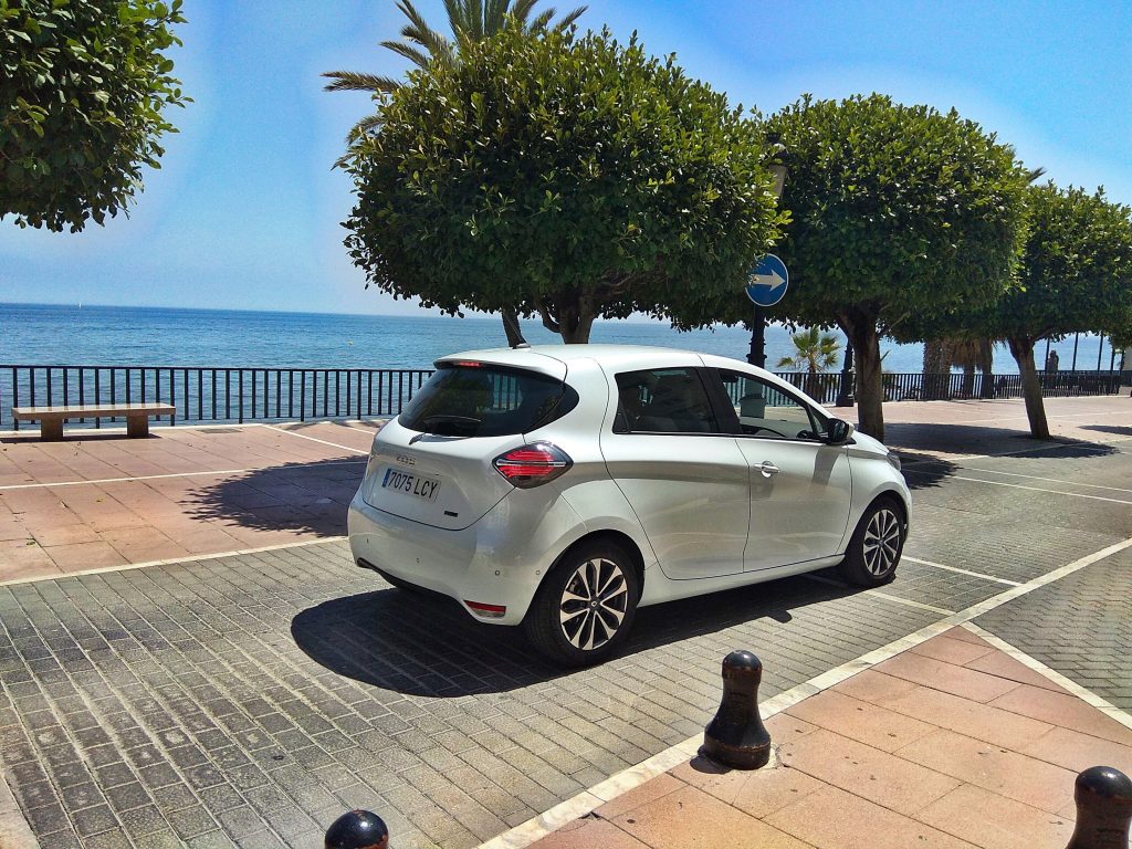 ¿Viajar con el Renault ZOE ZE50? Nos vamos de Madrid a Marbella