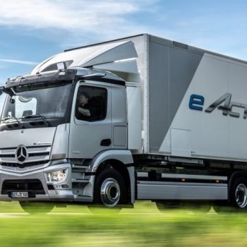 Mercedes eActros 2021