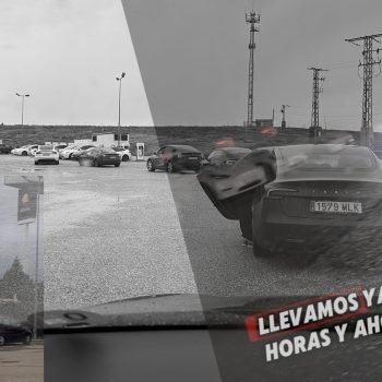 Colas para recargar en Tesla Atalaya del Cañavate